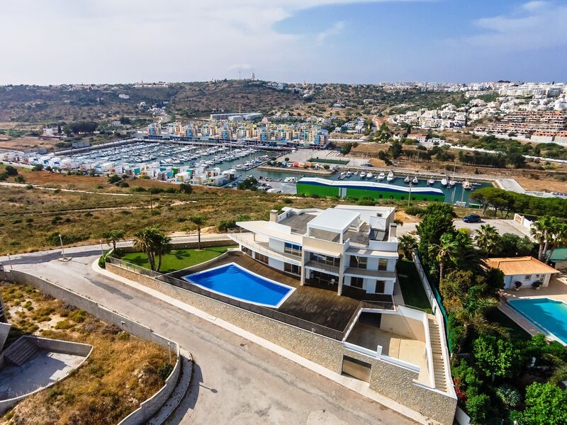 5 bedroom House with swimming pool in Albufeira