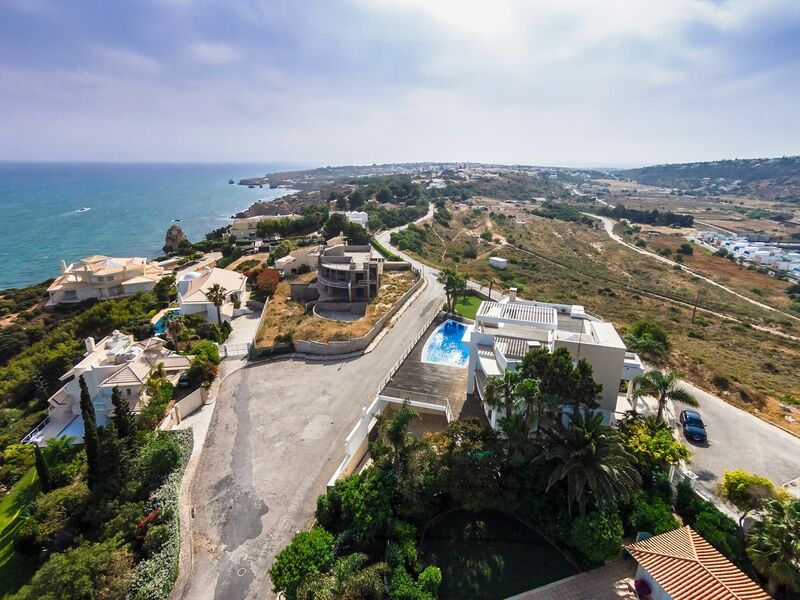 5 bedroom House with swimming pool in Albufeira