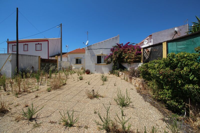 Moradia com 81 m² e 2 quartos com piscina à venda em Silves, Algarve 