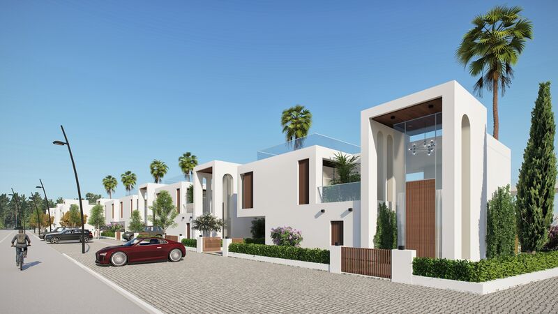 Lote de Terreno com 421 m²  e piscina em Albufeira