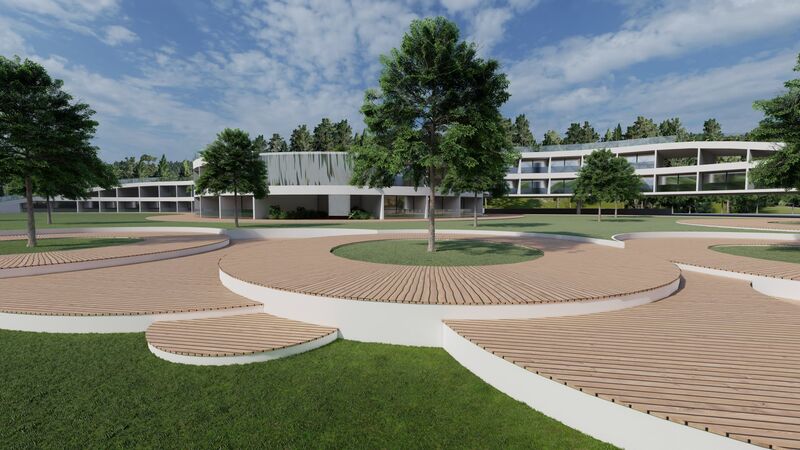 Lote de Terreno com 37 075 m²  em Albufeira