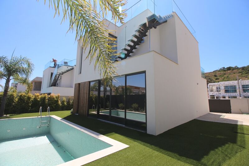 3 bedroom House with swimming pool in Albufeira