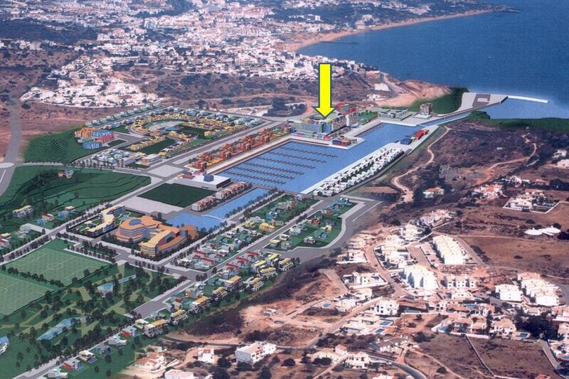 17 100 m²  Land plot in Albufeira