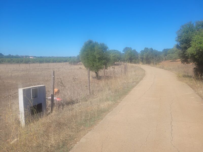 1 960 m²  Land plot in Silves