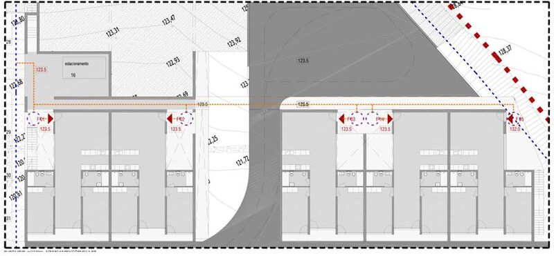 5 695 m²  Land plot in Silves