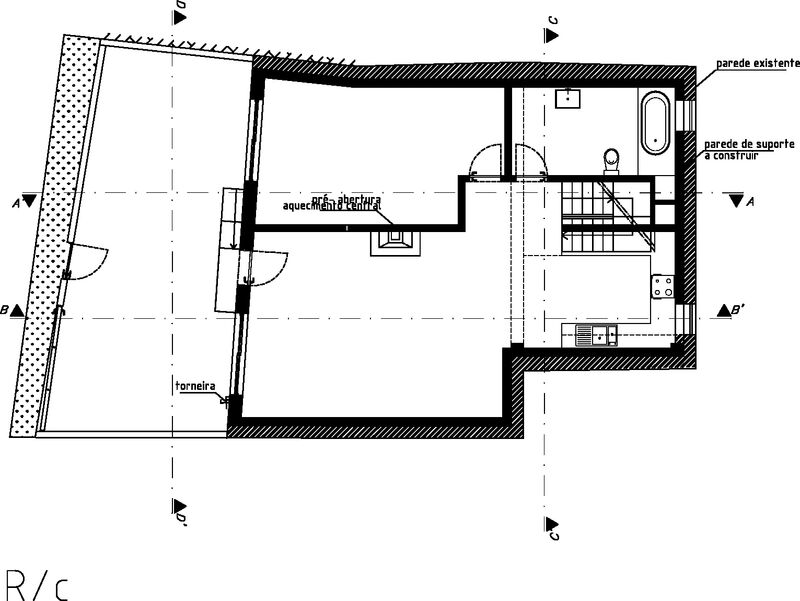 Lote de Terreno com 141 m²  e piscina em Silves