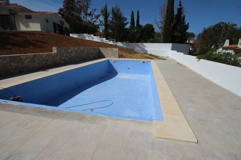 Moradia com 4 quartos e piscina em Albufeira