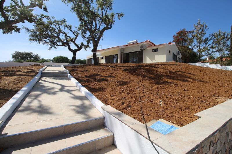 Moradia com 4 quartos e piscina em Albufeira
