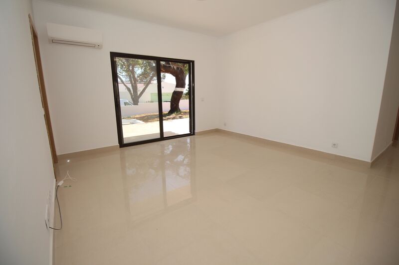 Moradia com 4 quartos e piscina em Albufeira