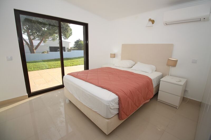 4 bedroom House with swimming pool in Albufeira