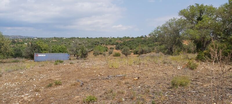 1 996 m²  Land plot with swimming pool in Silves