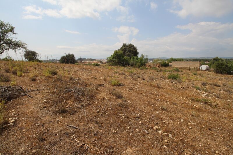 1 996 m²  Land plot with swimming pool in Silves