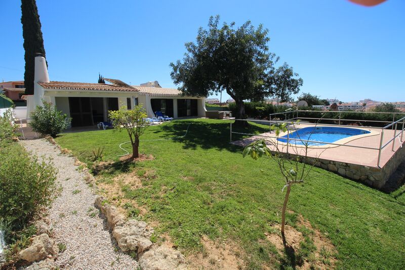 4 bedroom House with swimming pool in Albufeira