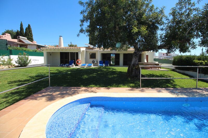 4 bedroom 136 m² House with swimming pool for sale in Albufeira, Algarve 