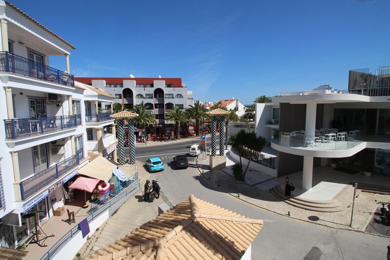 Apartamento com 2 quartos e piscina em Albufeira