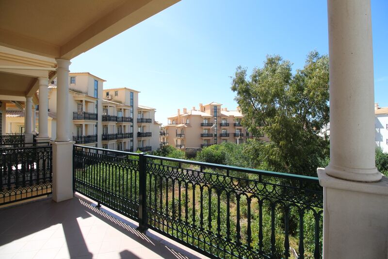 2 bedroom Apartment with swimming pool in Albufeira