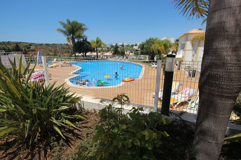 2 bedroom 79 m² Apartment with swimming pool for sale in Albufeira, Algarve 