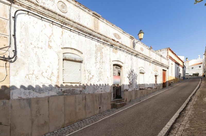 Moradia com 4 quartos e piscina em Loulé