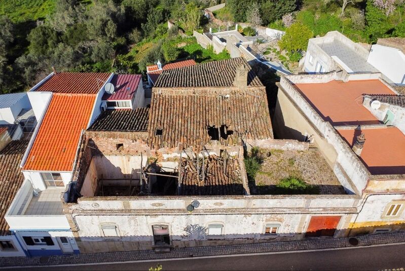 Moradia com 4 quartos e piscina em Loulé