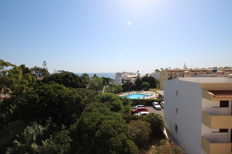 Apartamento com 3 quartos em Albufeira