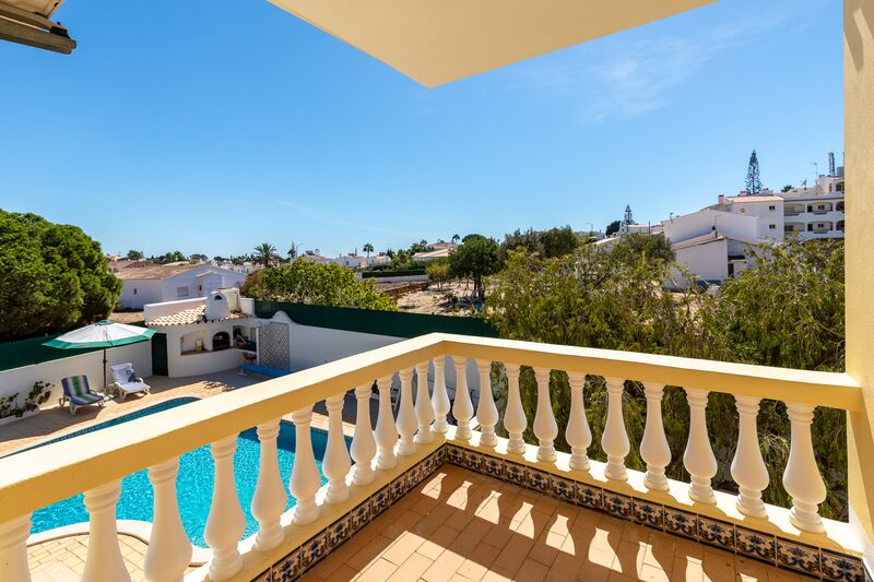 6 bedroom House with swimming pool in Albufeira