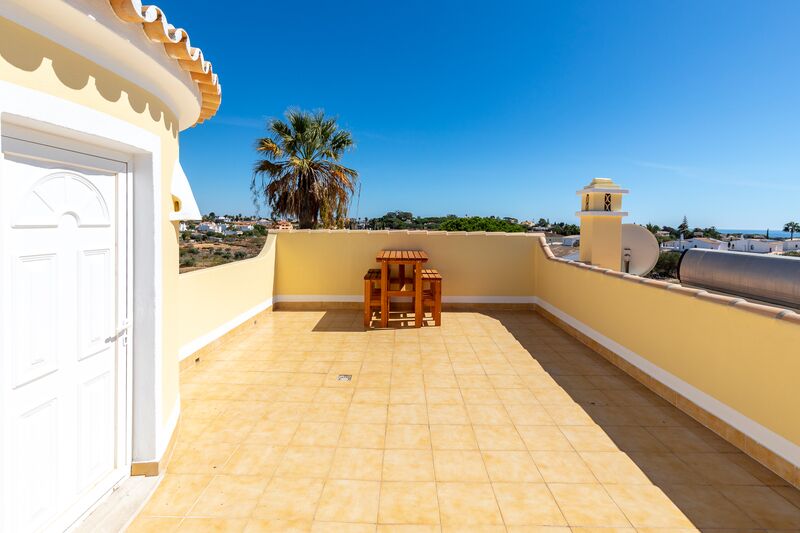 6 bedroom House with swimming pool in Albufeira