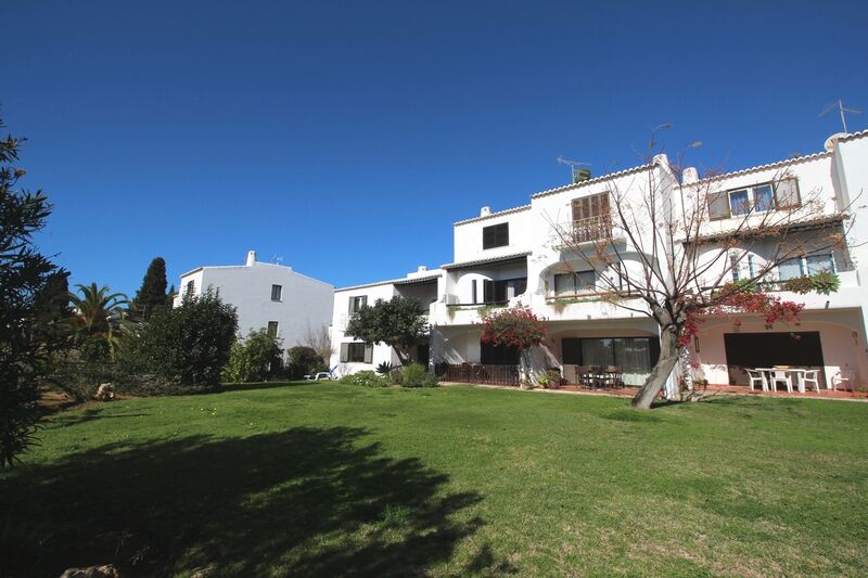 Apartamento T2 São Rafael Albufeira - jardim, piscina, lareira, terraço