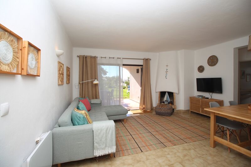 Apartamento com 2 quartos e piscina em Albufeira