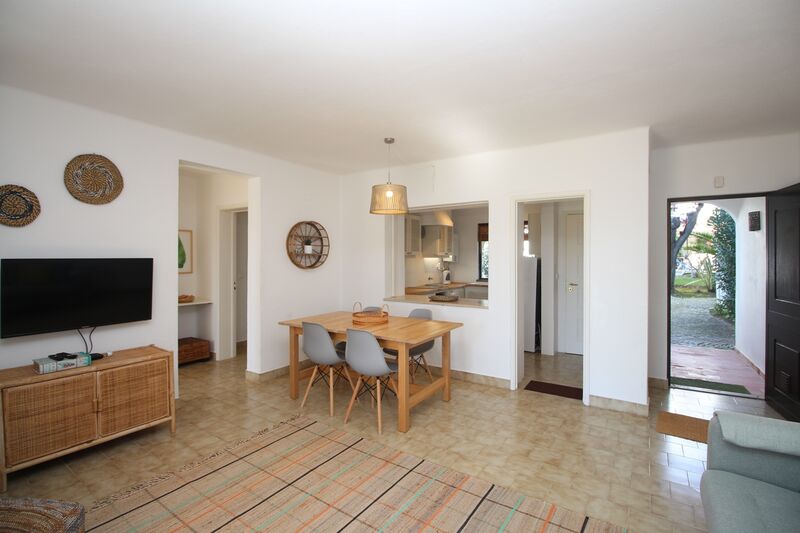 Apartamento com 2 quartos e piscina em Albufeira