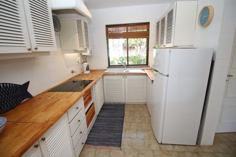 Apartamento com 2 quartos e piscina em Albufeira