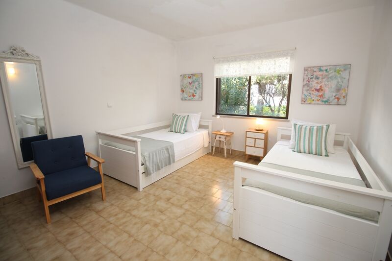 Apartamento com 2 quartos e piscina em Albufeira