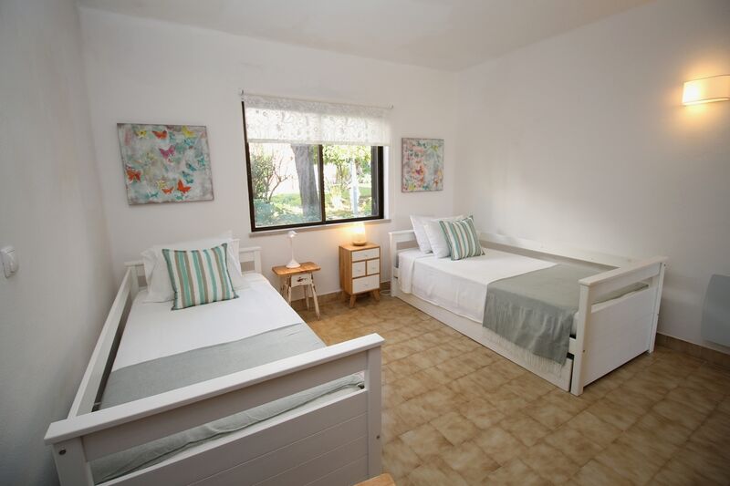 Apartamento com 2 quartos e piscina em Albufeira