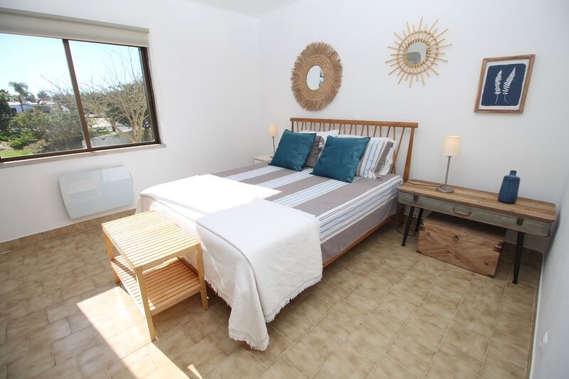 Apartamento com 2 quartos e piscina em Albufeira