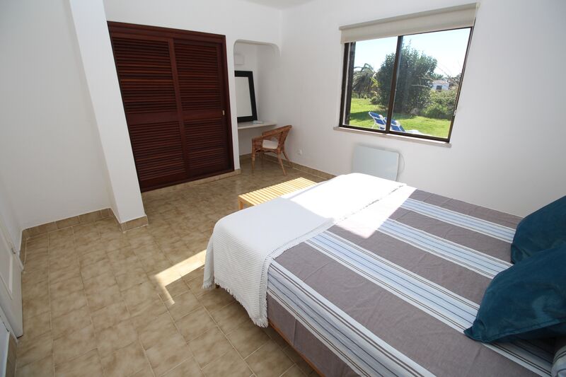 Apartamento com 2 quartos e piscina em Albufeira