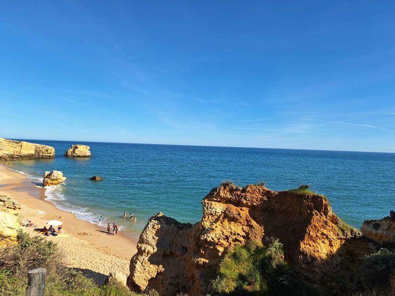 Apartamento com 2 quartos e piscina em Albufeira