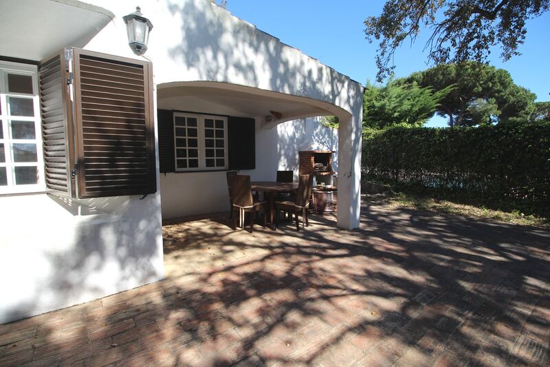 жилой дом V4+1 Quinta da Balaia Albufeira - спокойная зона, экипированная кухня, барбекю, камин
