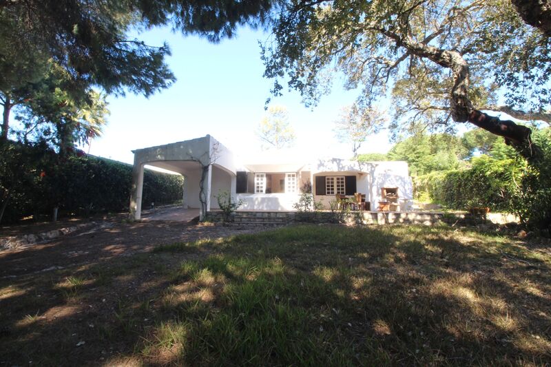 House 4+1 bedrooms Quinta da Balaia Albufeira - quiet area, equipped kitchen, barbecue, fireplace