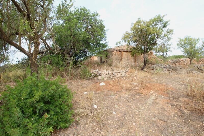 Lote de Terreno com 21 880 m²  com 2 quartos em Albufeira