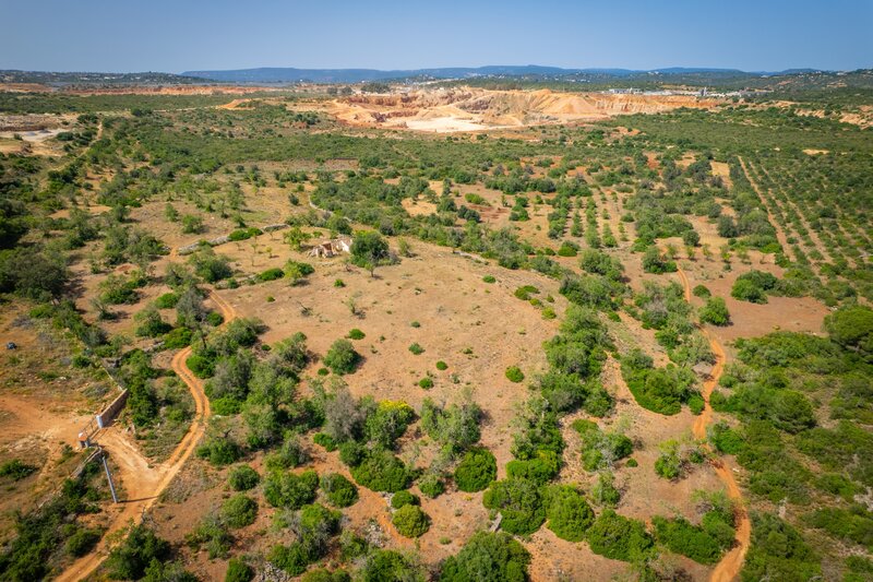 1 bedroom21 880 m&sup2;  Land plot in Albufeira