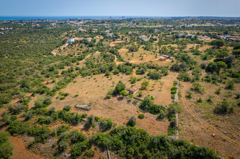 1 bedroom21 880 m&sup2;  Land plot in Albufeira