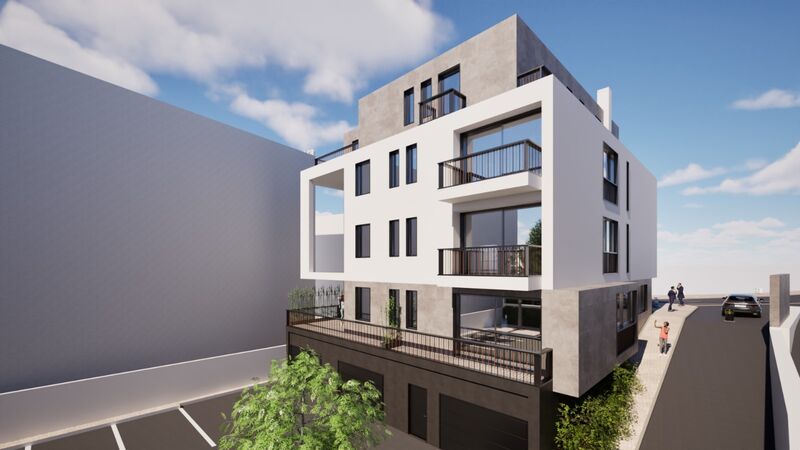Lote de Terreno com 1 500 m²  e piscina em Albufeira