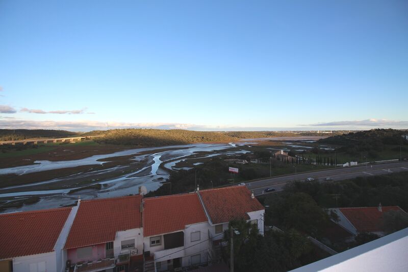 Lote de Terreno com 400 m²  em Portimão