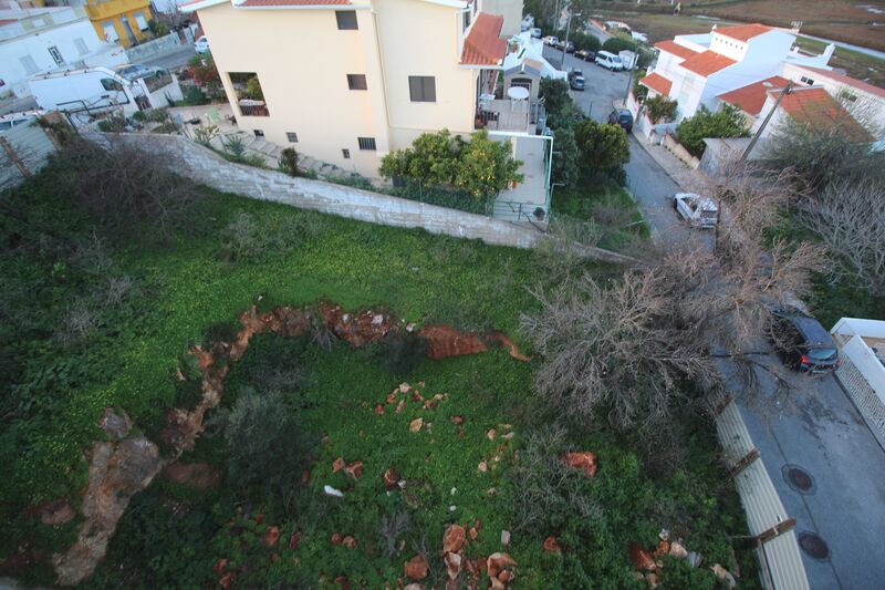 Lote de Terreno com 400 m²  em Portimão