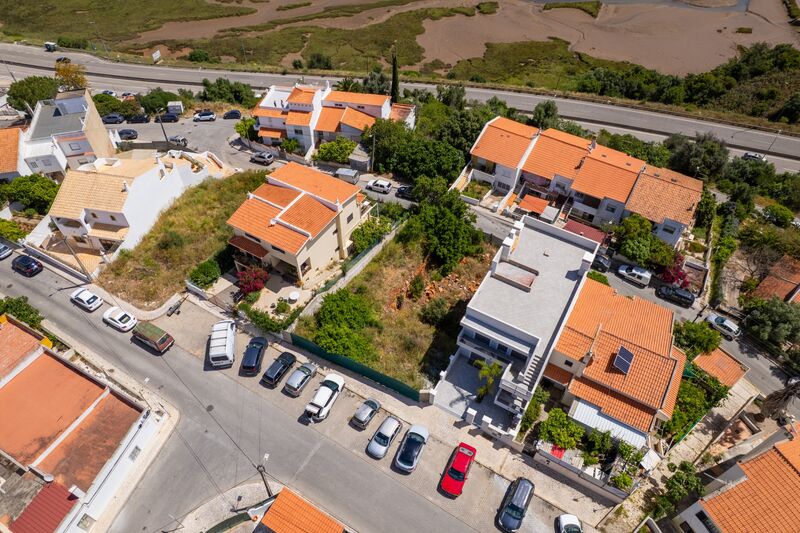 Lote de Terreno com 400 m²  em Portimão