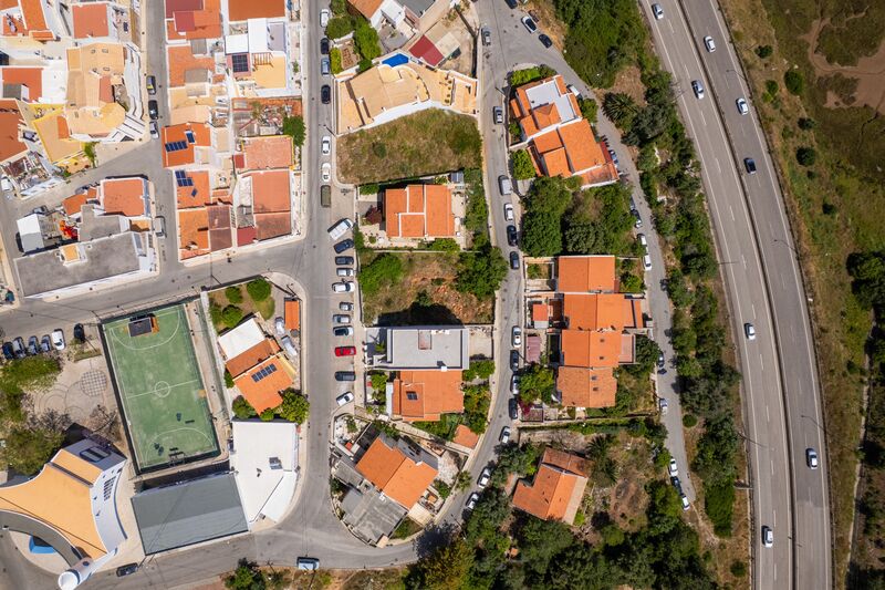 Lote de Terreno com 400 m²  em Portimão