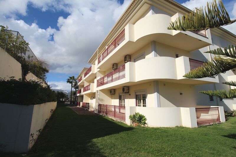 2 bedroom Apartment with swimming pool in Albufeira