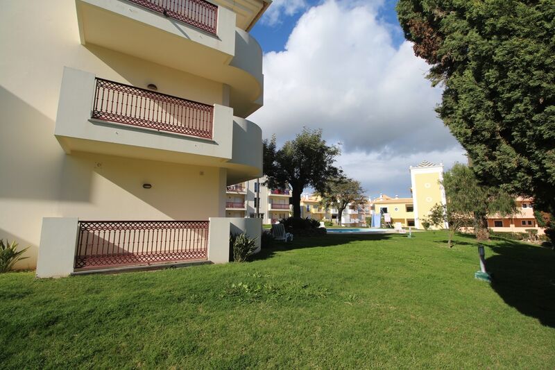 2 bedroom Apartment with swimming pool in Albufeira