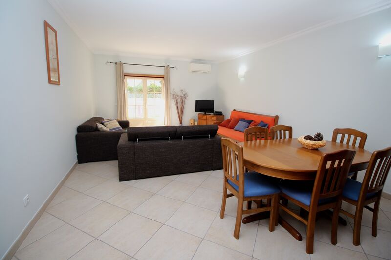 2 bedroom Apartment with swimming pool in Albufeira