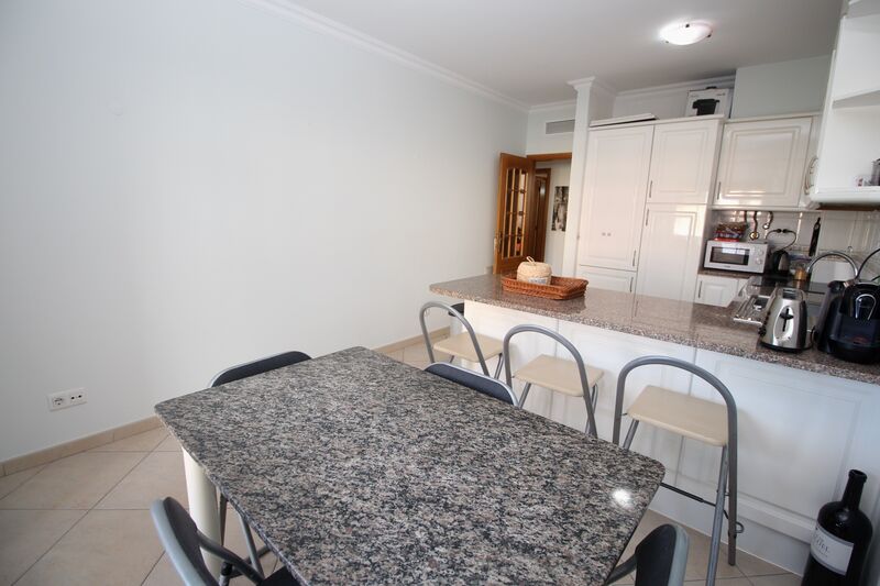 2 bedroom Apartment with swimming pool in Albufeira