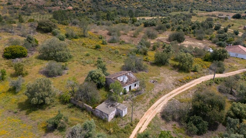 Homestead with ruin V3 Alte Loulé - electricity, well